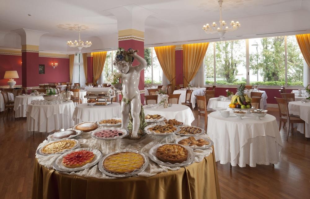 Hotel Milton Ρίμινι Εξωτερικό φωτογραφία