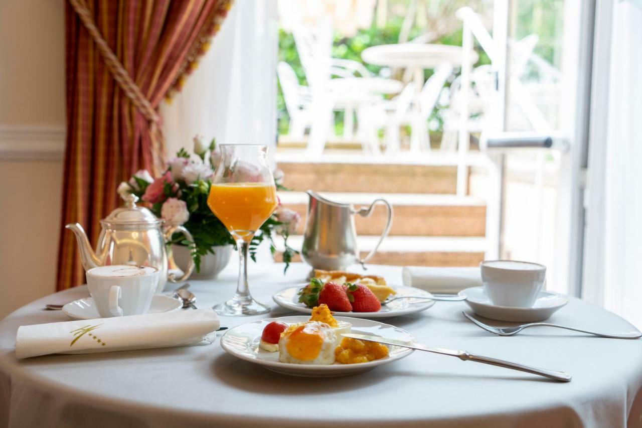 Hotel Milton Ρίμινι Εξωτερικό φωτογραφία