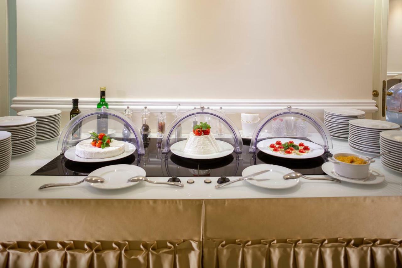 Hotel Milton Ρίμινι Εξωτερικό φωτογραφία