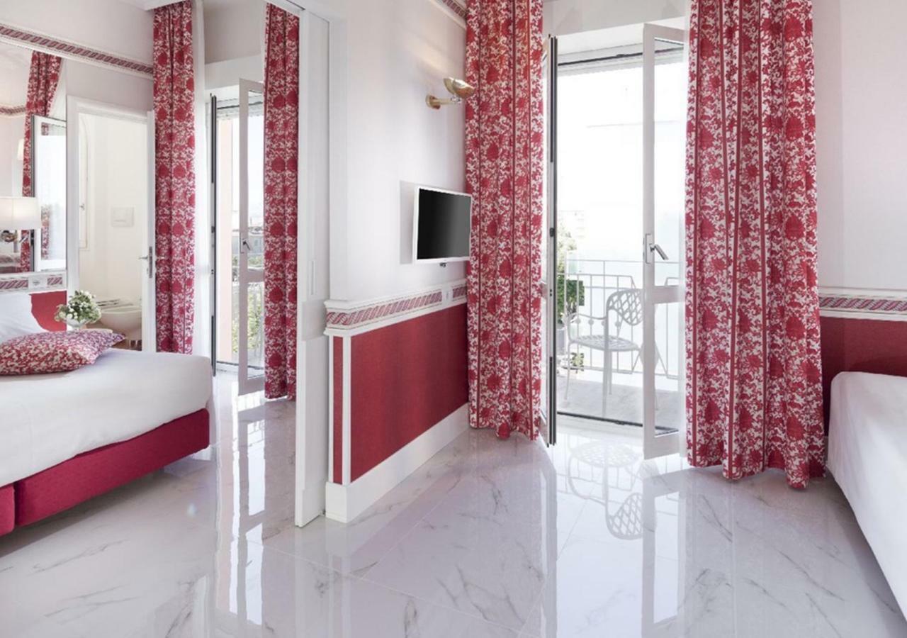 Hotel Milton Ρίμινι Εξωτερικό φωτογραφία